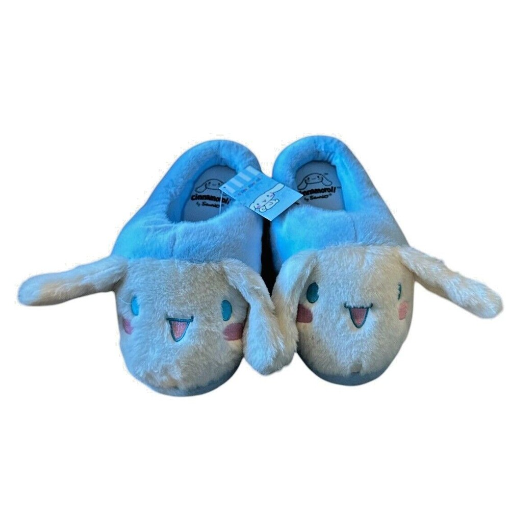 NWT Cinnamoroll by Sanrio Hello Kitty Women's Slippers Sz 7-8